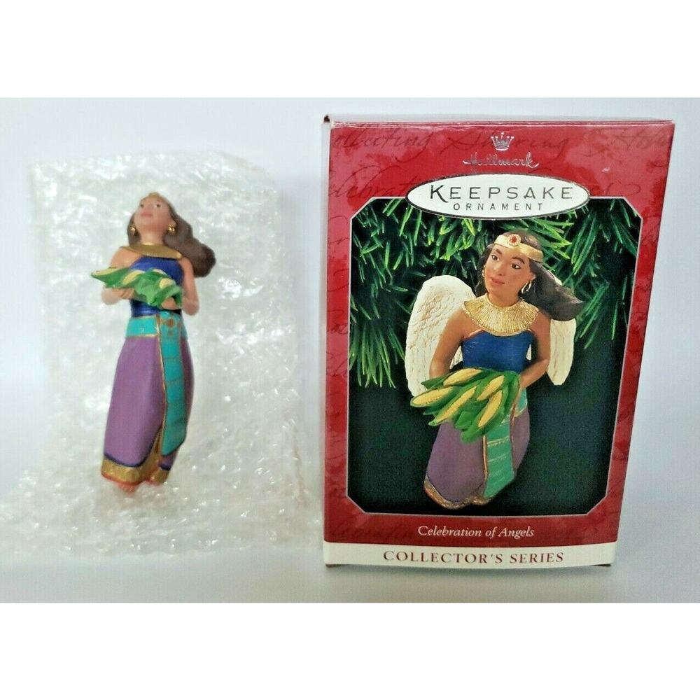 1998 Hallmark Keepsake Ornament A Celebration of Angels In Box U20